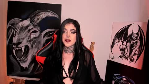 Snapshot of laurenrousexx chatting on 31, 10, 2025 LAUREN INDEPENDENT MODEL HELP ME REACH 100 LIKES PLS online show from 31, 10, 2025