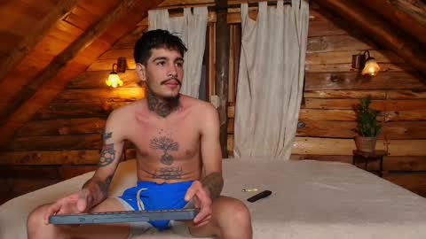 Snapshot of laurensex4 chatting on 1, 2, 2026 Lauren and Cristopher online show from 1, 2, 2026