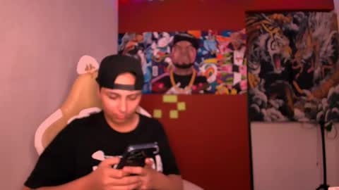 Laurent online show from 11, 10, 2025