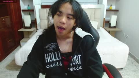 laurent online show from 14, 1, 2025