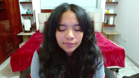 laurent online show from 18, 1, 2025