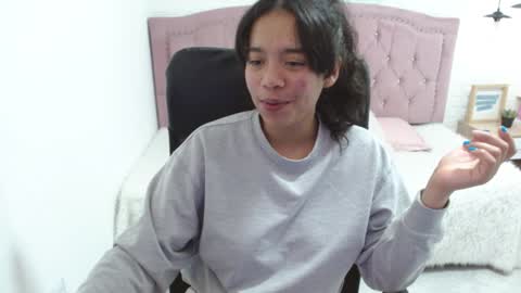 laurent online show from 18, 1, 2025