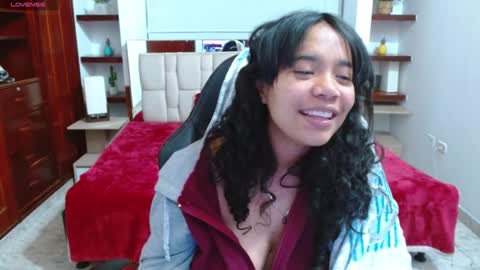 laurent online show from 22, 1, 2025