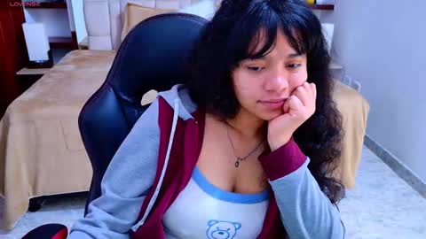 laurent online show from 15, 10, 2025