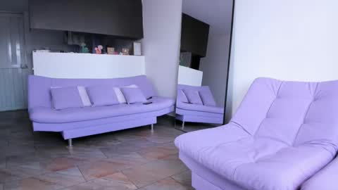 Lucie  online show from 13, 9, 2025