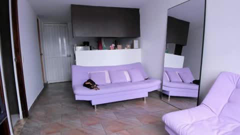 Lucie  online show from 16, 9, 2025