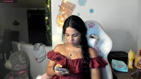 daniela angel     online show from 1, 1, 2025