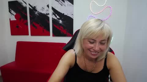 Snapshot of laurenwishy chatting on 17, 7, 2026 Lauren online show from 17, 7, 2026