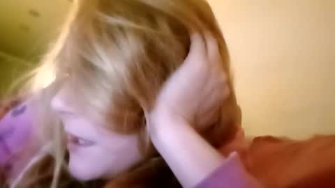 lauriehotxxx online show from 12, 1, 2026