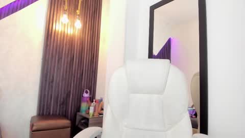 Snapshot of laurin_clauz chatting on 6, 10, 2025 Lau online show from 6, 10, 2025