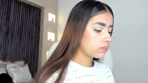 Snapshot of laurin_clauz chatting on 23, 10, 2025 Lau online show from 23, 10, 2025