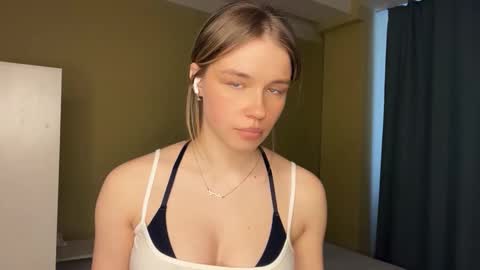 Bella online show from 14, 3, 2026