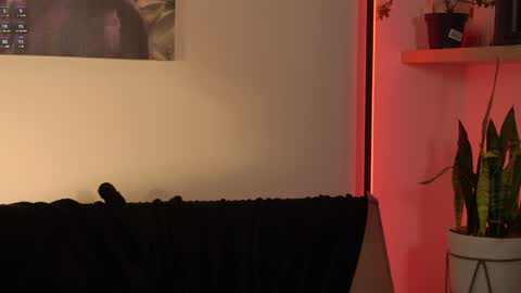laurita_4 online show from 6, 5, 2026