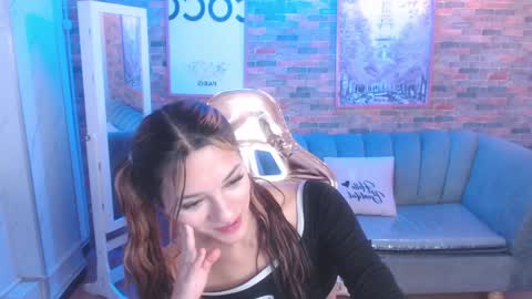 Snapshot of laurita_b chatting on 30, 12, 2024 Laurita online show from 30, 12, 2024