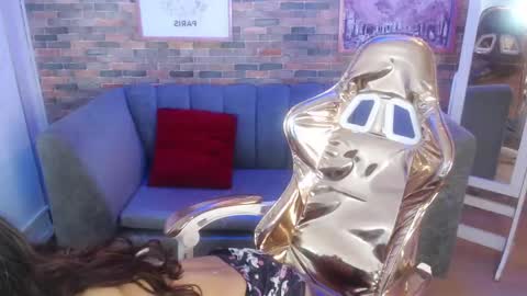 Snapshot of laurita_b chatting on 10, 2, 2025 Laurita online show from 10, 2, 2025