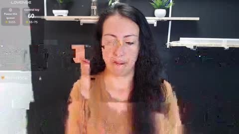 Laury  online show from 19, 5, 2026