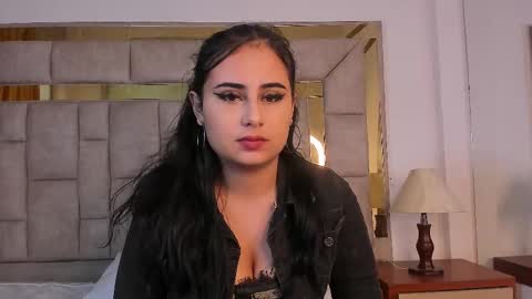  LaurynJeffers  online show from 9, 3, 2025