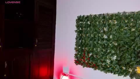  LaurynJeffers  online show from 23, 3, 2026