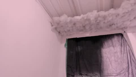 Lauu G online show from 1, 11, 2025