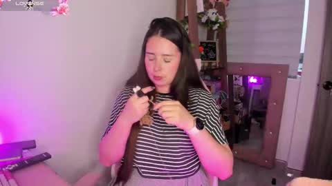          online show from 17, 10, 2025