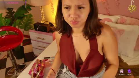Snapshot of lauuu777 chatting on 14, 4, 2026 luu online show from 14, 4, 2026