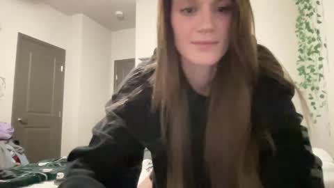 Snapshot of lavender_lulu chatting on 11, 12, 2024 Little Lulu online show from 11, 12, 2024