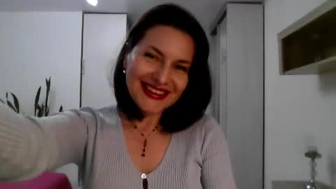 Diana  online show from 9, 5, 2026