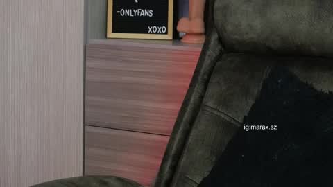 Snapshot of laviah chatting on 29, 9, 2025 Mara online show from 29, 9, 2025