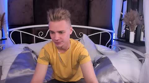 Lawrence online show from 24, 9, 2025