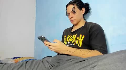 ZAmbrano online show from 1, 10, 2025