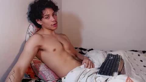 Snapshot of lax777_ chatting on 14, 4, 2026 ZAmbrano online show from 14, 4, 2026