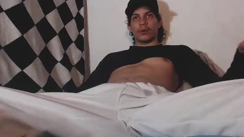 Snapshot of lax777_ chatting on 9, 5, 2026 ZAmbrano online show from 9, 5, 2026