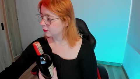 laylaah online show from 30, 9, 2025