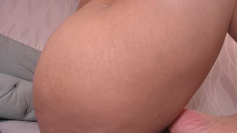 Snapshot of lay_madison chatting on 22, 12, 2024 Lay Madison online show from 22, 12, 2024