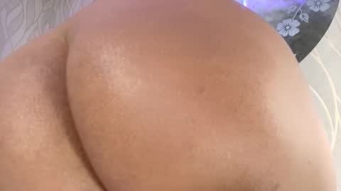Snapshot of lay_madison chatting on 14, 2, 2025 Lay Madison online show from 14, 2, 2025