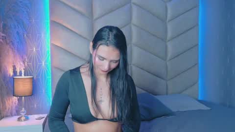 Snapshot of layadoll chatting on 10, 10, 2025 laya online show from 10, 10, 2025