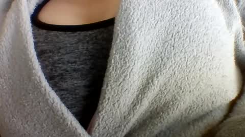 Snapshot of layannalea chatting on 24, 4, 2026 layannalea online show from 24, 4, 2026