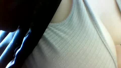Snapshot of layannalea chatting on 12, 5, 2026 layannalea online show from 12, 5, 2026
