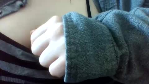 Snapshot of layannalea chatting on 27, 5, 2026 layannalea online show from 27, 5, 2026