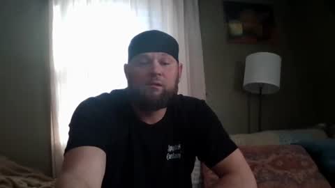 Snapshot of layinlow42 chatting on 1, 2, 2025 layinlow42 online show from 1, 2, 2025