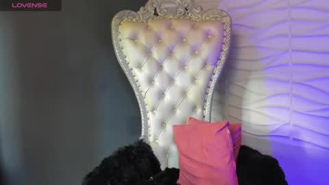 Snapshot of layla_707 chatting on 16, 4, 2026 Layla online show from 16, 4, 2026