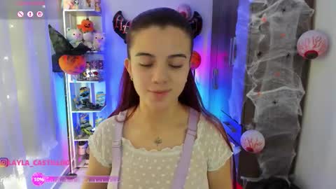 Snapshot of layla_castilloo chatting on 22, 10, 2025 Layla online show from 22, 10, 2025