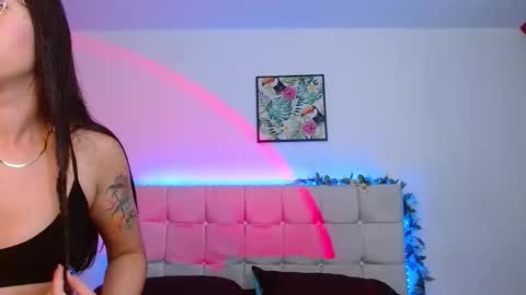 Lia and Rachel online show from 18, 12, 2025