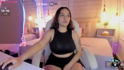 Snapshot of laylaa_2 chatting on 10, 9, 2025 Layla online show from 10, 9, 2025