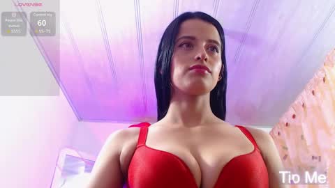 Snapshot of laylafoxy_tay chatting on 28, 2, 2025 laylafoxy_tay online show from 28, 2, 2025