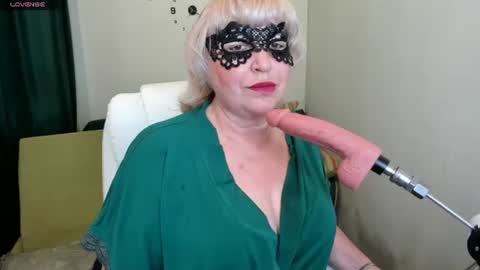 Snapshot of laylalaylamilf chatting on 29, 6, 2026 laylalaylamilf online show from 29, 6, 2026