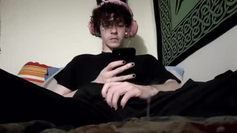 Snapshot of laymetorest420 chatting on 27, 2, 2025 Stitch online show from 27, 2, 2025