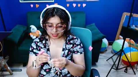 lcherryblossoml online show from 10, 10, 2025