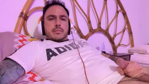 leafar_volkov online show from 16, 10, 2025