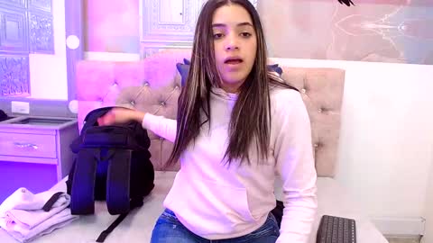 Leah online show from 3, 12, 2024